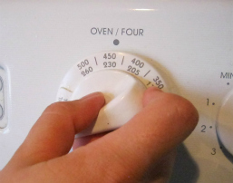 Oven Temperature Closeup  